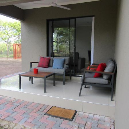 Pafuri Gate Guesthouse Mabalingwe Game Reserve エクステリア 写真
