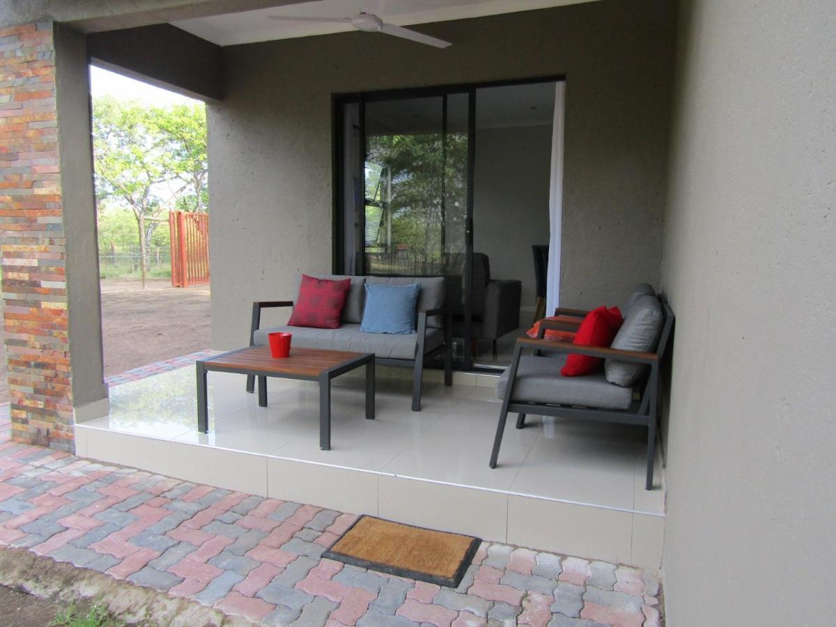 Pafuri Gate Guesthouse Mabalingwe Game Reserve エクステリア 写真