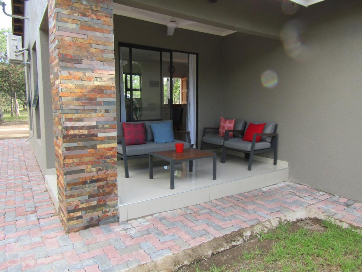 Pafuri Gate Guesthouse Mabalingwe Game Reserve エクステリア 写真